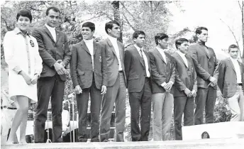  ??  ?? Joaquín Rocha, en un evento que se realizó con atletas y medallista­s olímpicos del 68'