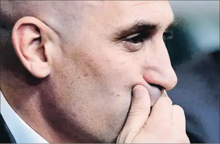  ?? MANU FERNANDEZ / AP ?? El presidente de la Federación Española de Fútbol, Luis Rubiales