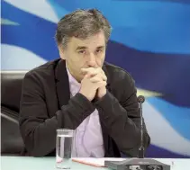  ??  ?? Finance Minister Euclid Tsakalotos gave a sanguine response to the question of whether we are witnessing beginning of the end of the West.