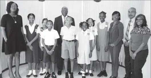  ??  ?? This GCAA photo shows the awardees with officials of GCAA.