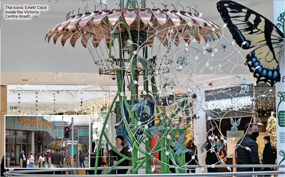  ?? ?? The iconic Emett Clock inside the Victoria Centre (inset)