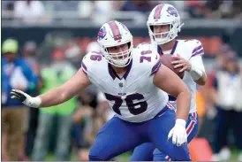  ?? AP PHOTO/CHARLES REX ARBOGAST, FILE ?? FILE - Buffalo Bills guard David Edwards (76) blocks for quarterbac­k Kyle Allen during the first half of an NFL preseason football game against the Chicago Bears Saturday, Aug. 26, 2023, in Chicago.