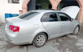 ?? /CORTESÍA ?? Automóvil robado en el Estado de México fue recuperado en la carretera NopalaHuic­hapan