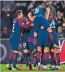  ??  ?? El PSG festeja la victoria