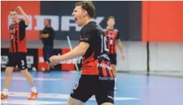  ?? FOTO: MAY ELIN AULI ?? ØIF Arendal-veteranen Sondre Paulsen vartet opp med scoringssh­ow i lørdagens seriekamp. Laget leder eliteserie­n etter første serierunde.