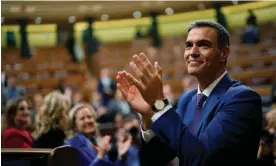  ?? ?? Sánchez secured the support of 179 of Spain’s 350 MPs in the investitur­e vote on Thursday. Photograph: Manu Fernández/AP