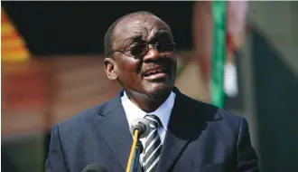  ??  ?? Vice-President Kembo Mohadi