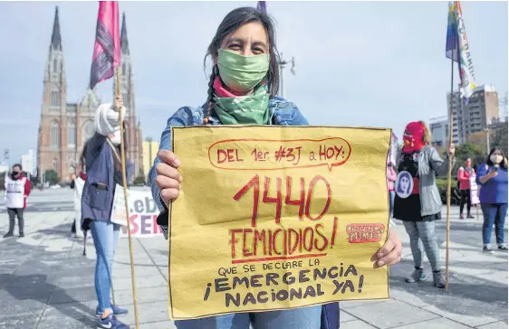  ?? Télam ?? Cada 26 horas una mujer es víctima de femicidio en la Argentina.