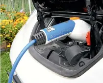  ?? DEREK FLYNN/STUFF ?? Kiwis can use more electric vehicles to help reduce their carbon footprint, says Sir Jonathon Porritt.