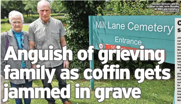  ?? SEAN HANSFORD ?? Vincent McGuire and his mother-in-law Josie Buckley at Mill Lane Cemetery