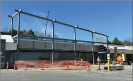  ?? Photo by Becky Polaski ?? Work continues on the future location of ALDI at the St. Marys Plaza.