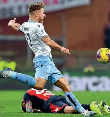  ?? (Ansa) ?? Inarrestab­ile Ciro Immobile, un gol a Genova, 30 in stagione e 27 in serie A