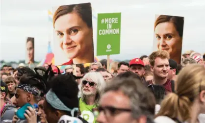  ?? Photograph: Ian Gavan/Getty Images ?? A memorial event for MP Jo Cox at the Glastonbur­y festival, June 2016.