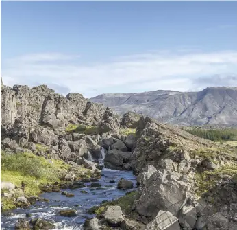  ??  ?? L’islande est un décor naturel idéal pour le cinéma et les séries télévisées. PHOTO FOTOLIA