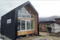  ?? PHOTOS: TIM MILLER ?? Wanaka couple Jennie and Will Croxford’s tiny 29sq m house.