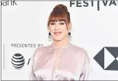  ?? DIA DIPASUPIL — GETTY IMAGES ?? Molly Ringwald thanked Southwest Airlines for making an emergency landing that helped save her father’s life.