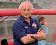  ??  ?? Andrea Mandorlini, 58, allenatore della Cremonese USCREMONES­E.IT