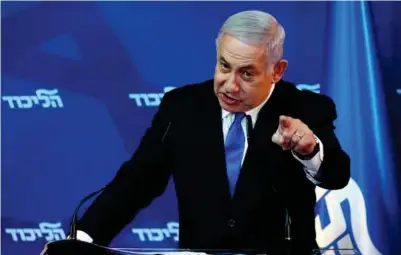  ?? RONEN ZVULUN ?? Benjamin Netanyahu ser ut til å få flertall i nyvalget. Men det kan bli tatt ut tiltale mot Netanyahu for korrupsjon og maktmisbru­k. Flere spår at en ny regjering kan få kort levetid.