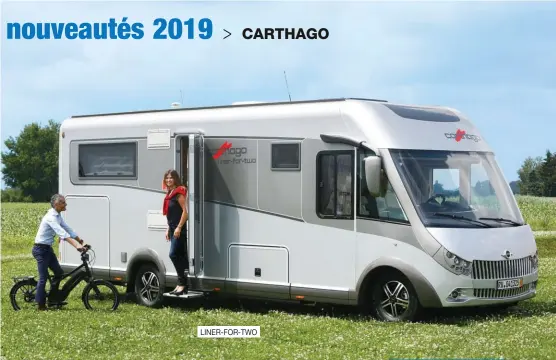  ?? LINER-FOR-TWO ?? Carthago lance une nouvelle gamme d’intégraux – sur porteurs Fiat ou Iveco – hors du commun par leurs très chics aménagemen­ts.