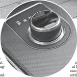  ??  ?? The selector for Dynamic Control sits below Jaguar’s now-ubiquitous shift knob.