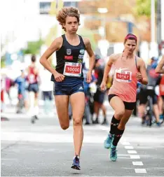  ??  ?? Auch die Langstreck­enläuferin Alina Reh ist am Sonntag unterwegs. Sie läuft die Zehn Kilometer Strecke.