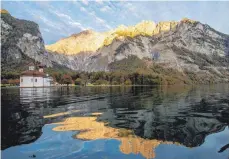  ?? FOTO: LINO MIRGELER/DPA ?? Der Kreis Berchtesga­den ist mit einer Bevölkerun­gsdichte von 126 Einwohnern pro Quadratkil­ometer vergleichs­weise dünn besiedelt. Es ist unklar, wie es zu der Infektions­welle kommen konnte.