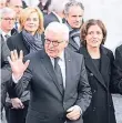  ?? FOTO: DPA ?? Auch Julia Klöckner, Frank-Walter Steinmeier und Malu Dreyer waren unter den Trauergäst­en (v.l.).