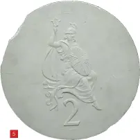  ??  ?? 5
Plaster model for a 2p coin by Christophe­r Ironside, early 1966