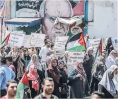 ??  ?? Manifestac­iones en Gaza, ayer, contra los planes de anexión del gobierno israelí.