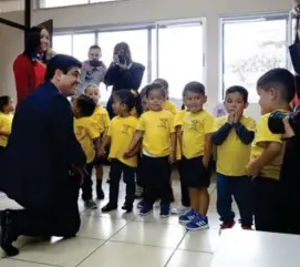  ?? ALBERT MARÍN ?? El presidente Carlos Alvarado inauguró este miércoles el Centro de Cuido Diurno (Cecudi) en San Isidro de Heredia.