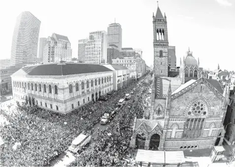  ??  ?? Duck boats line Boylston Street as the New England Patriots Super Bowl Victory Parade is held in Boston, Massachuse­tts. AGENCE