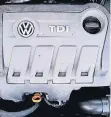  ?? FOTO: DPA ?? Manipulier­t: ein TDI-Dieselmoto­r aus einem VW Touran