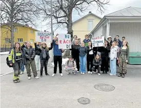  ?? FOTO: MIA BERG-LUNDQVIST ?? Ӗ Sloganen för utmarschen var ”Nu räcker det!”