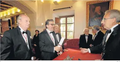  ?? M. G. ?? Un momento del acto de ingreso del periodista Ignacio Camacho en la Academia de Buenas Letras.