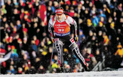  ?? BILD: SN/GEPA ?? Bronze im Massenstar­t und in der Staffel holte Simon Eder bei der WM in Hochfilzen 2017.