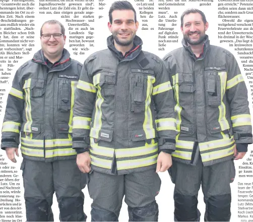  ?? FOTO: JENNIFER KUHLMANN ?? Das neue Führungste­am der Freiwillig­en Feuerwehr Hohentenge­n: Gesamtkomm­andant Marco Lutz (Mitte) und seine Stellvertr­eter Martin Koch (rechts) und Markus Kaufmann.