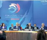  ?? F.E. ?? Vargas participa en cumbre en Chile.