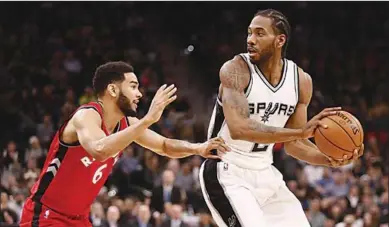  ??  ?? Kawhi Leonard die overhoop zat met de leiding van San Antonio Spurs, is naar Toronto Raptors. (Foto: SA)