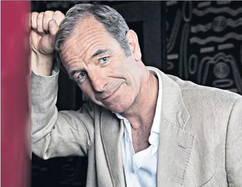  ??  ?? Heart-throb: Robson Green and (right) with Age Before Beauty co-stars Polly Walker, Kelly Harrison and James Murray