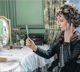  ?? Bernard Walsh Amazon Studios / Roadside Attraction­s ?? KATE BECKINSALE stars in the comedy of manners “Love & Friendship.”