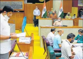  ?? HT PHOTO ?? Haryana deputy chief minister Dushyant Chautala (left) during the assembly’s monsoon session in Chandigarh on Wednesday.