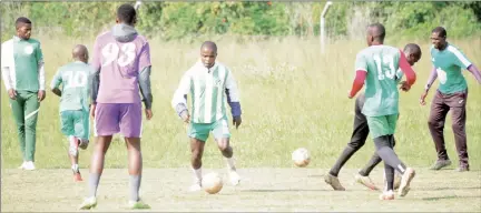  ?? Melusi Mkhabela and Sanele Jee) (Pics: ?? Green Mamba are upbeat ahead of the epic Ingwenyama Cup final against Mbabane Swallows.