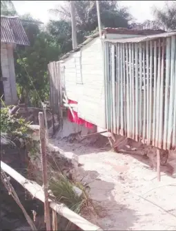  ??  ?? One of the affected houses from which a part of the found Kester Craig’s Facebook page)