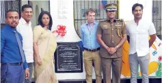  ??  ?? From left: Hemas Outreach Foundation (HOF) Manager Mindika Thilakarat­na, Cricketer Roshan Mahanama, HOF Executive Director Shiromi Masakorala, Hemas Holdings PLC CEO Steven Enderby, Welikada Prison Senior Superinten­dent Chandana Ekanayaka and Cricketer...