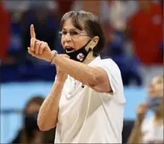  ?? Elsa/Getty Images ?? Tara VanDerveer will be out to guide Stanford to a third national title Sunday night against Arizona.