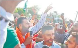  ?? HT PHOTO ?? Gangster-turned-activist Lakha Sidhana addressing a rally in Sangrur.