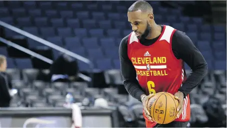  ?? MARCIO JOSE SANCHEZ/THE ASSOCIATED PRESS ?? LeBron James gives the underdog Cleveland Cavaliers a fighting chance in this year’s NBA Finals.