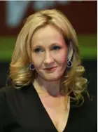  ?? AP ?? J.K. Rowling destinará el dinero de este nuevo libro a la lucha contra la covid-19.