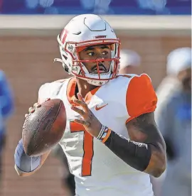  ?? BUTCH DILL/AP ?? Malik Willis of Liberty drops back during the Feb. 5 Senior Bowl in Mobile, Alabama.