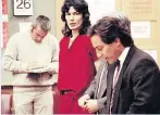  ??  ?? CAUGHT Richard Ramirez appears in court